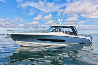 Boston Whaler 420 OUTRAGE 6 2023 Boston Whaler 420 OUTRAGE 7