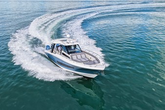 Boston Whaler 420 OUTRAGE 38 2023 Boston Whaler 420 OUTRAGE 39