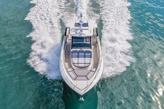 Boston Whaler 420 OUTRAGE 43 2023 Boston Whaler 420 OUTRAGE 44