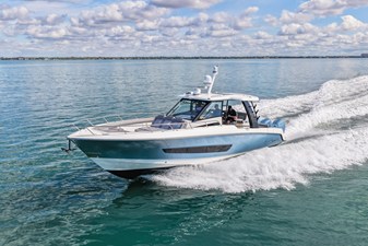 Boston Whaler 420 OUTRAGE 45 2023 Boston Whaler 420 OUTRAGE 46
