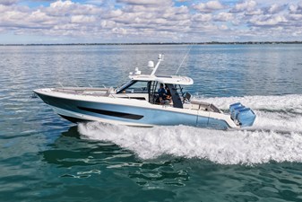 Boston Whaler 420 OUTRAGE 47 2023 Boston Whaler 420 OUTRAGE 48