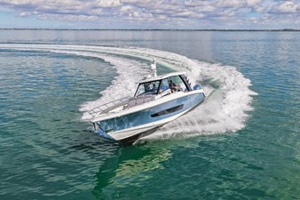 Boston Whaler 420 OUTRAGE 52 2023 Boston Whaler 420 OUTRAGE 53