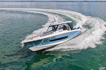 Boston Whaler 420 OUTRAGE 53 2023 Boston Whaler 420 OUTRAGE 54