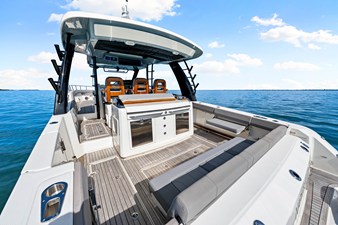 Boston Whaler 420 OUTRAGE 56 2023 Boston Whaler 420 OUTRAGE 57