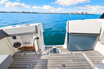 Boston Whaler 420 OUTRAGE 60 2023 Boston Whaler 420 OUTRAGE 61