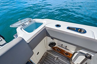 Boston Whaler 420 OUTRAGE 61 2023 Boston Whaler 420 OUTRAGE 62