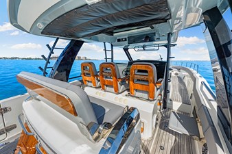 Boston Whaler 420 OUTRAGE 65 2023 Boston Whaler 420 OUTRAGE 66