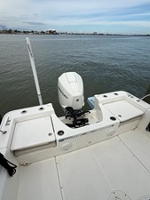2025 Boston Whaler 210 MONTAUK 11