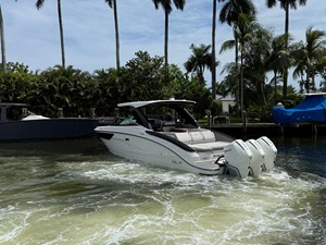 Sea Ray SLX 360 OUTBOARD 8 2026 Sea Ray SLX 360 OUTBOARD 9