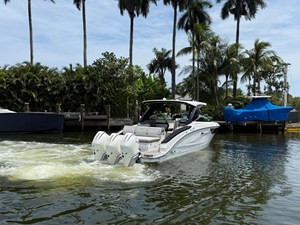 Sea Ray SLX 360 OUTBOARD 13 2026 Sea Ray SLX 360 OUTBOARD 14