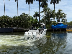Sea Ray SLX 360 OUTBOARD 17 2026 Sea Ray SLX 360 OUTBOARD 18