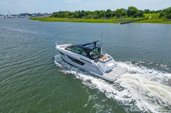 Cruisers Yachts 50 Cantius 15 2025 Cruisers Yachts 50 Cantius 16