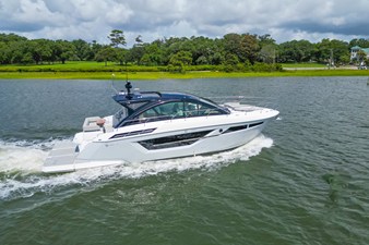 Cruisers Yachts 50 Cantius 16 2025 Cruisers Yachts 50 Cantius 17