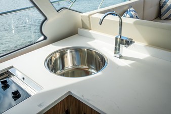 Cruisers Yachts 50 Cantius 32 2025 Cruisers Yachts 50 Cantius 33