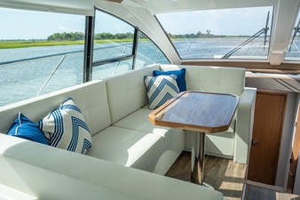 Cruisers Yachts 50 Cantius 33 2025 Cruisers Yachts 50 Cantius 34