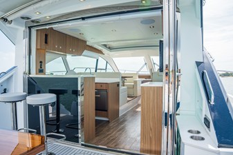 Cruisers Yachts 50 Cantius 37 2025 Cruisers Yachts 50 Cantius 38