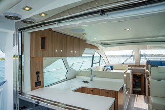 Cruisers Yachts 50 Cantius 38 2025 Cruisers Yachts 50 Cantius 39