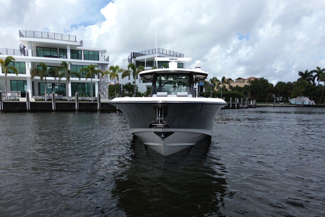 2027 Boston Whaler 380 Outrage 14