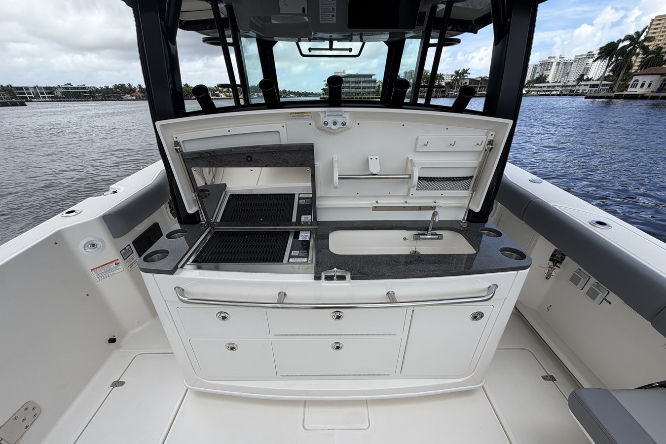 2027 Boston Whaler 380 Outrage 26
