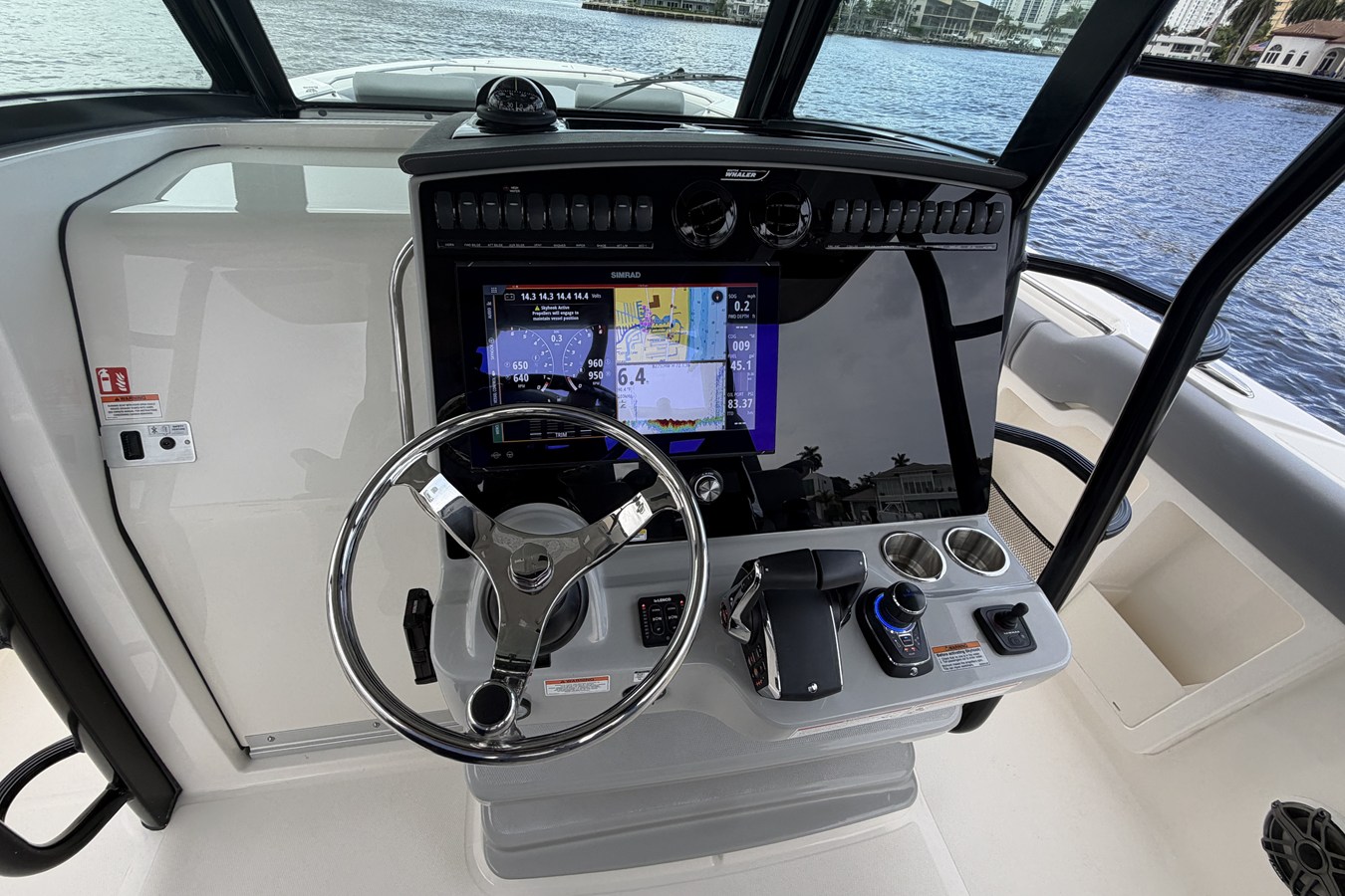 2027 Boston Whaler 380 Outrage 31
