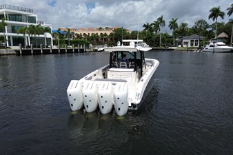 2027 Boston Whaler 380 Outrage 9