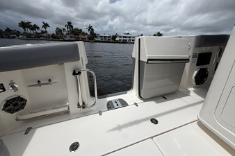 2027 Boston Whaler 380 Outrage 23