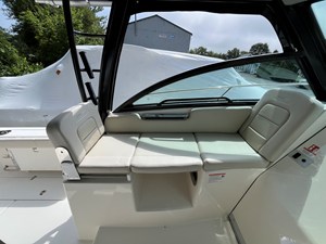 2027 Boston Whaler 285 Conquest 14