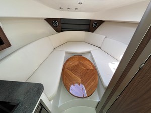 2027 Boston Whaler 285 Conquest 23