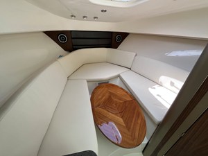 2027 Boston Whaler 285 Conquest 24