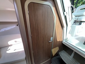 2027 Boston Whaler 285 Conquest 31