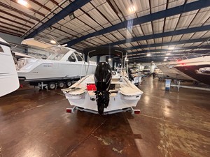 Boston Whaler 160 Super Sport 3 2027 Boston Whaler 160 Super Sport 4
