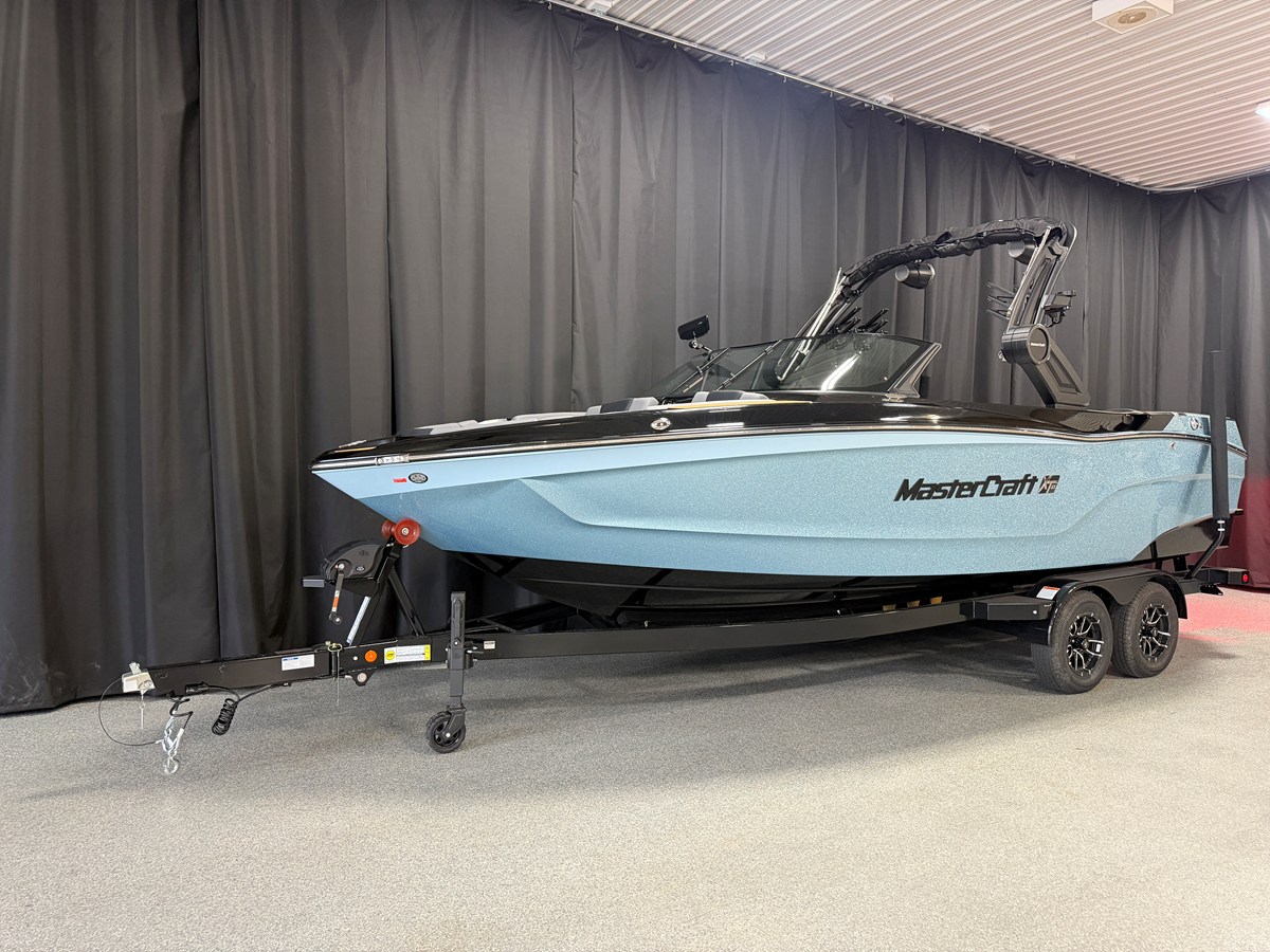 2027 Mastercraft XT23 3