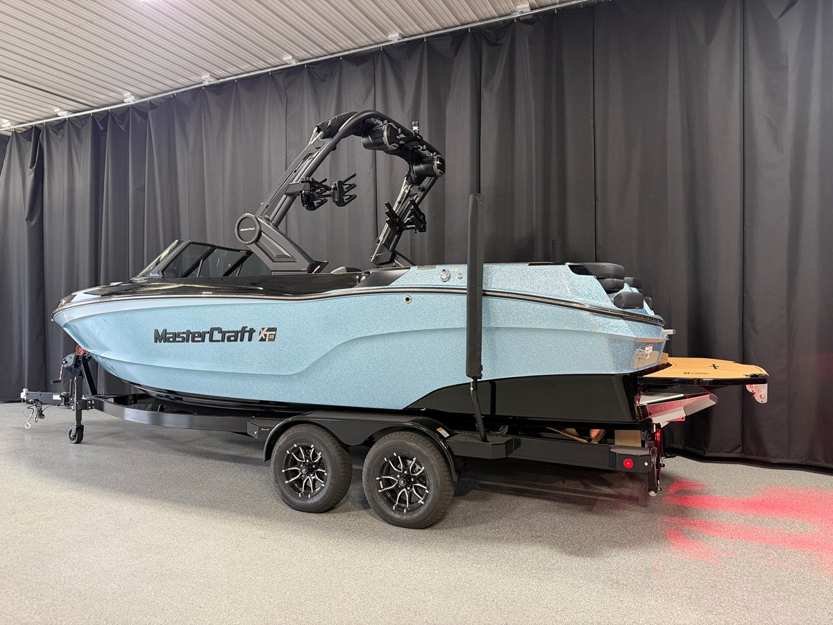2027 Mastercraft XT23 4