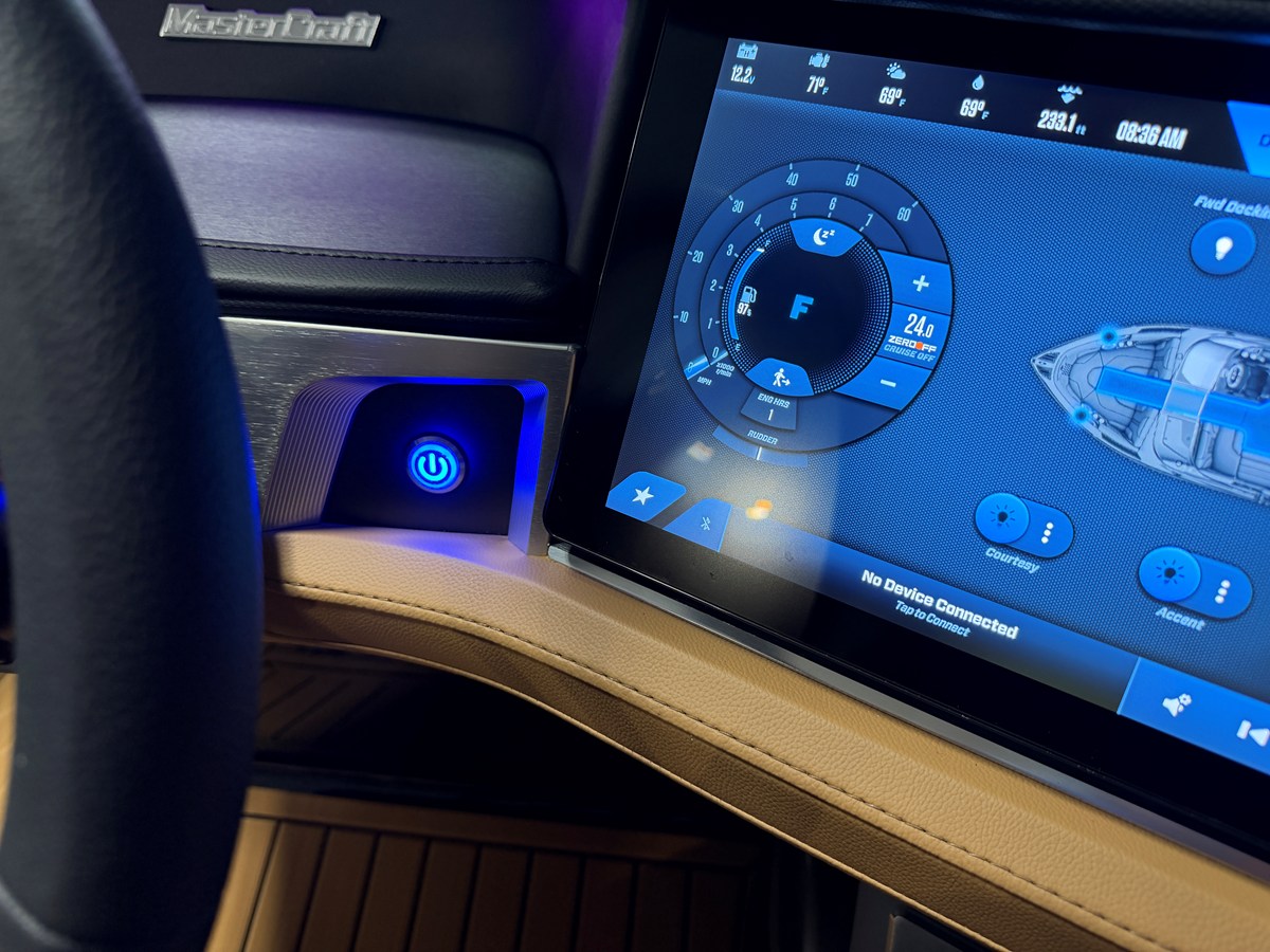 2027 Mastercraft XT23 67