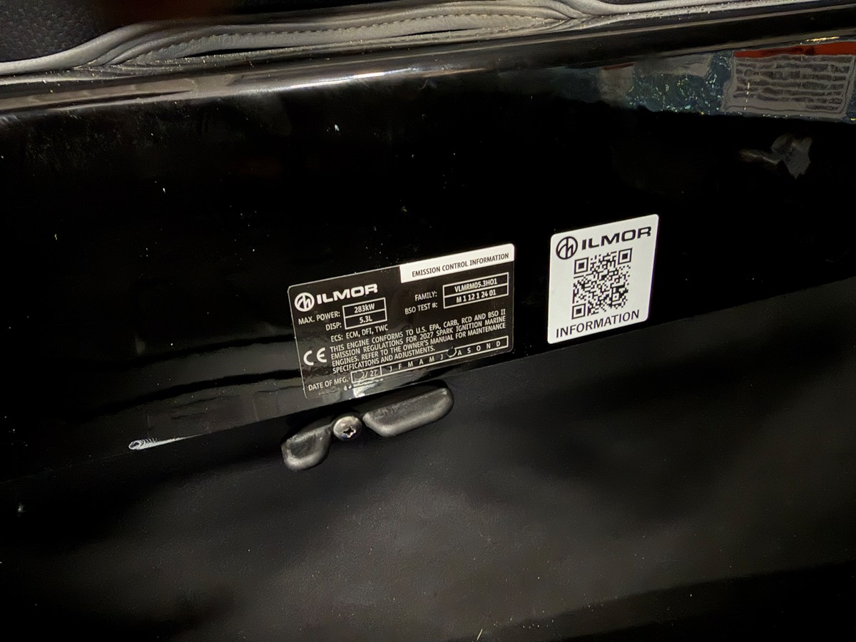 2027 Mastercraft XT23 101