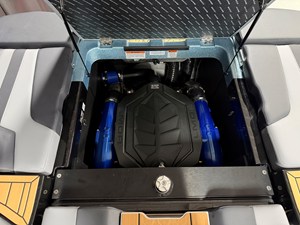 2027 Mastercraft XT23 24