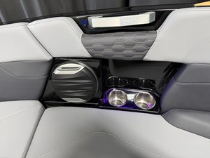 2027 Mastercraft XT23 82