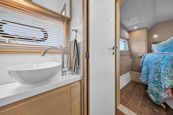 Aquila 44 YACHT 36 2024 Aquila 44 YACHT 40