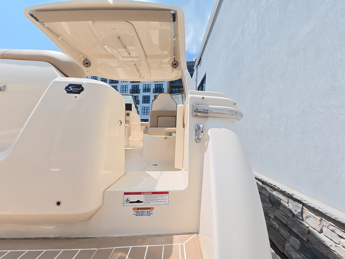 2027 Scout 288 Dorado 12