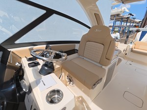 2027 Scout 288 Dorado 28