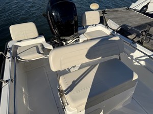 Boston Whaler 170 MONTAUK 5 2025 Boston Whaler 170 MONTAUK 6