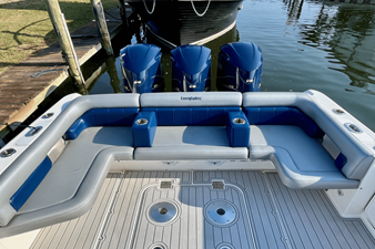 Everglades 360LXC 16 2019 Everglades 360LXC 17