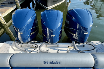 Everglades 360LXC 35 2019 Everglades 360LXC 36