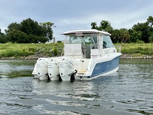 Boston Whaler 345 CONQUEST 3 2019 Boston Whaler 345 CONQUEST 4