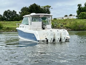 Boston Whaler 345 CONQUEST 5 2019 Boston Whaler 345 CONQUEST 6