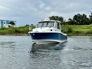 Boston Whaler 345 CONQUEST 8 2019 Boston Whaler 345 CONQUEST 9