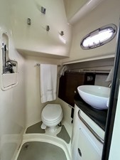 Boston Whaler 345 CONQUEST 31 2019 Boston Whaler 345 CONQUEST 32