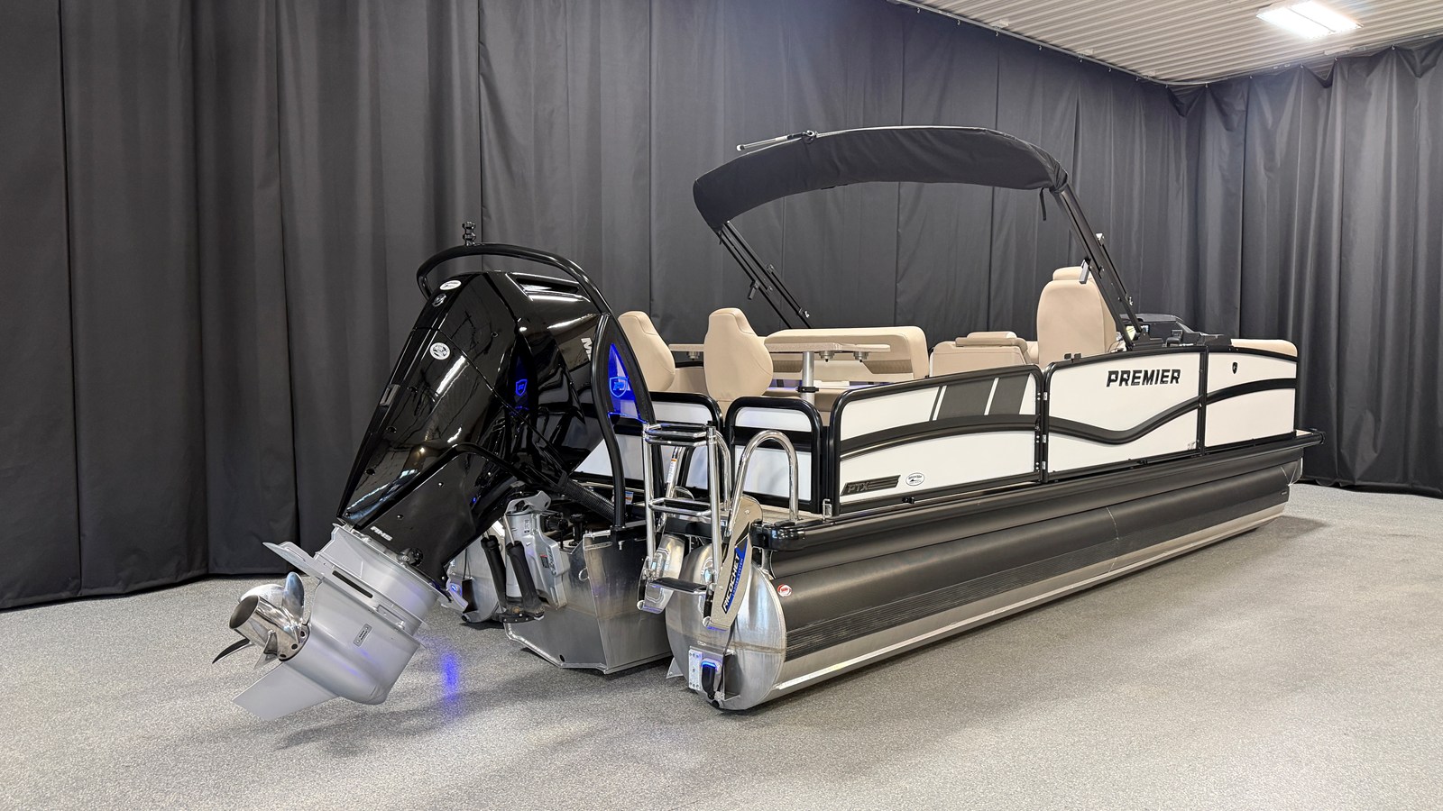 2027 Premier 250SOLARIS 5