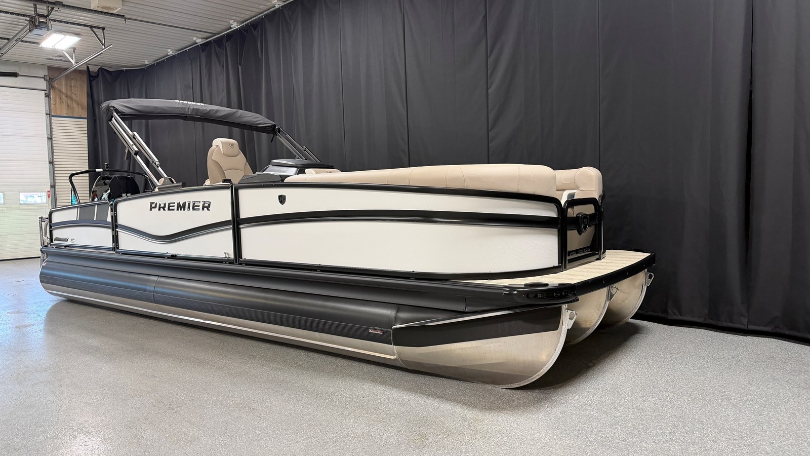 2027 Premier 250SOLARIS 6