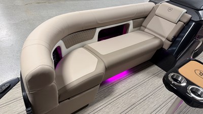 2027 Premier 250SOLARIS 14